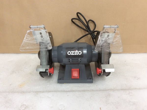 Ozito OZBG150WA 150mm Bench Grinder