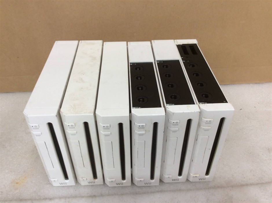 Nintendo Wii RVL-001 Game Console (Lot of 6)