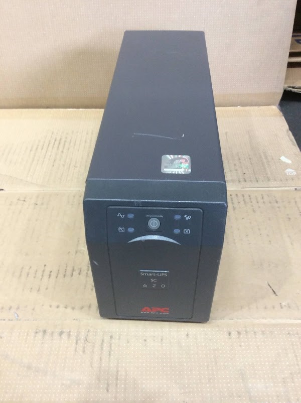APC Smart-UPS SC 620 UPS