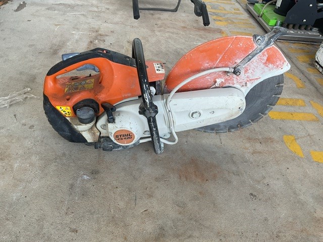 <p>Stihl Concrete Saw TS420</p>