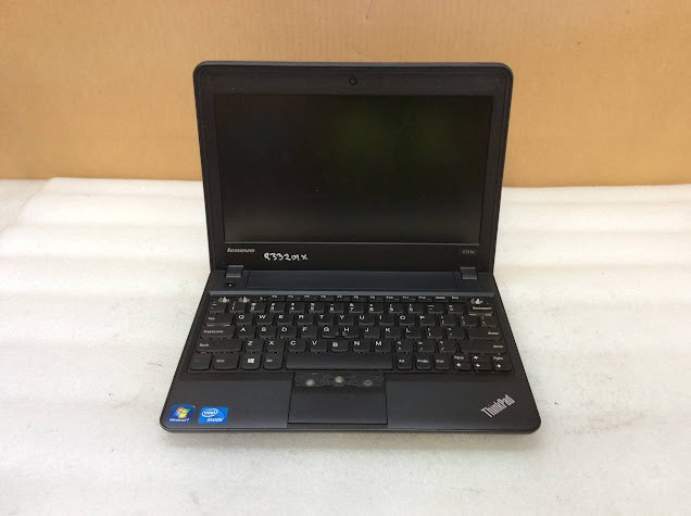 LENOVO X131E Laptop CELERON 887 4GBRAM/500GB Red