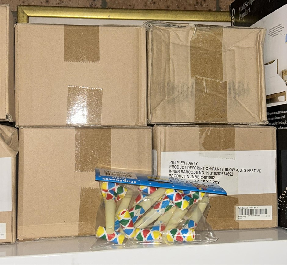 60x Party Blow-out Bags (8 Blow-out per bag)