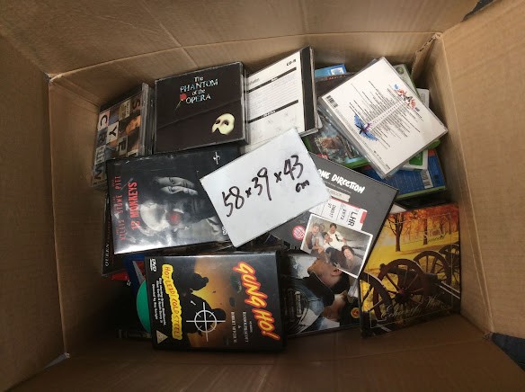 Mix Type DVDs/CDs with box dimensions are 58×39×43 cm