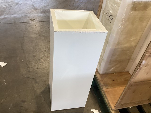 Display Plinth/Pedestal, Qty x 2