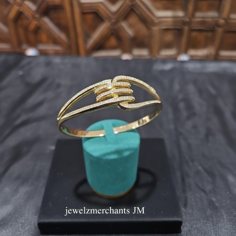 18K/Italy Solid Gold Filled Bangle -(stamped 18K/Italy)-Warranty Quality