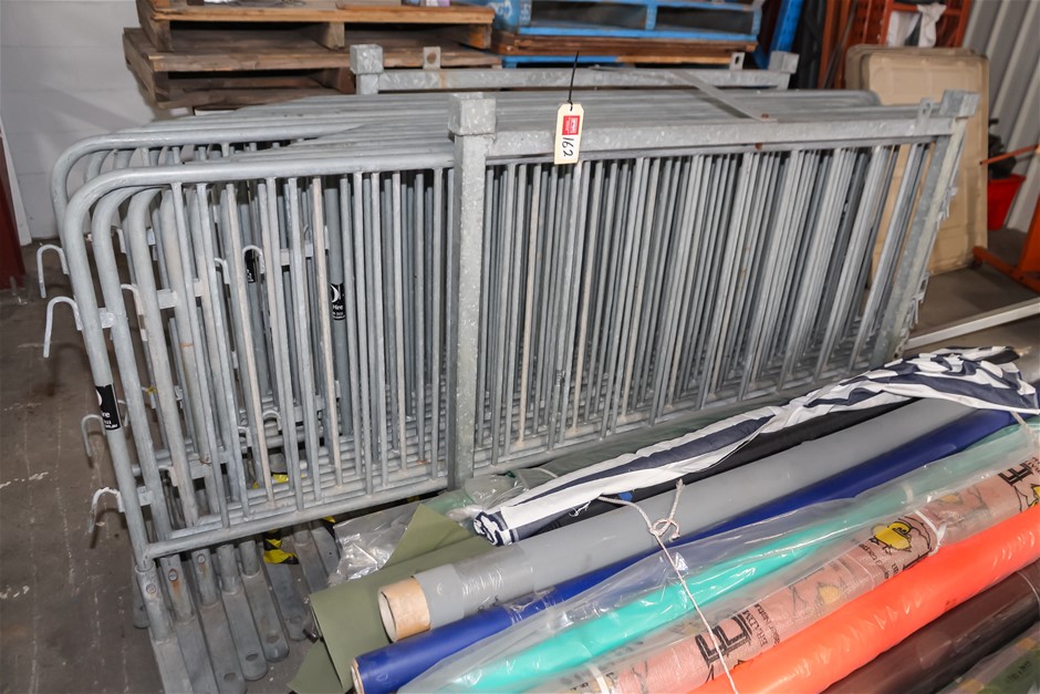 Crowd Control Barriers Fences with Cage