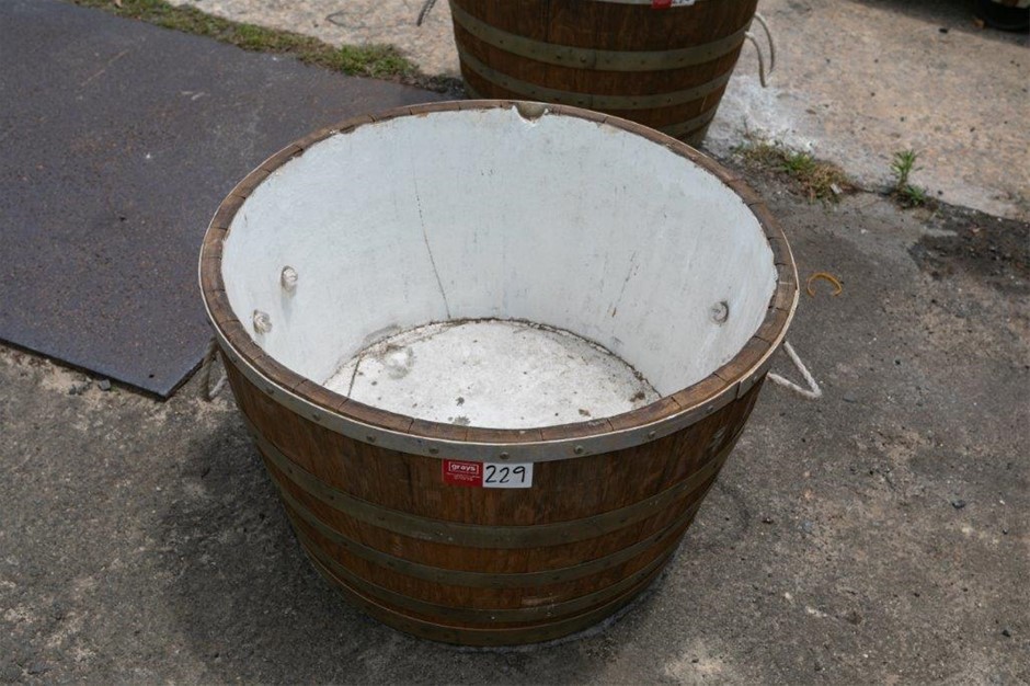 Half Wine Barrell