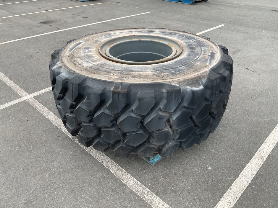 <p>Machine Tyre</p>