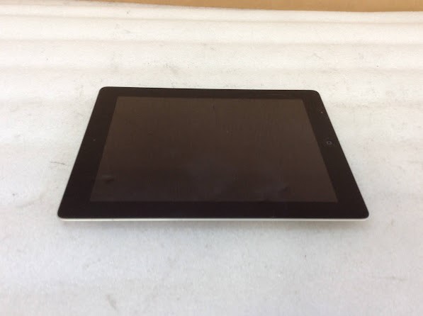 Apple iPad 4 (A1458) Tablet 16GB