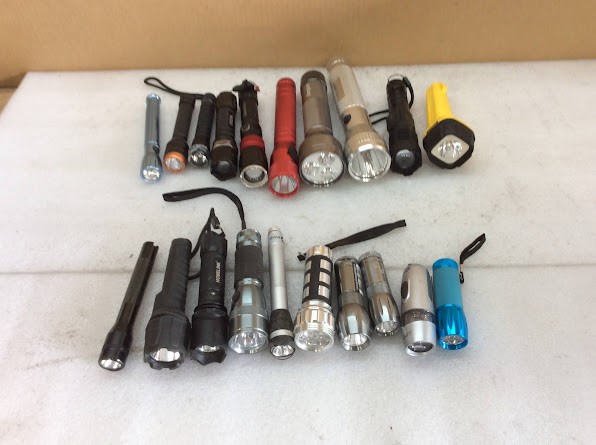 Mix Brand and Model Flashlights (Lot of 20)