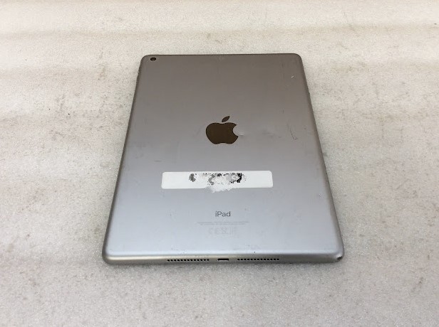 APPLE IPAD6 A1893 Tablet 32GB