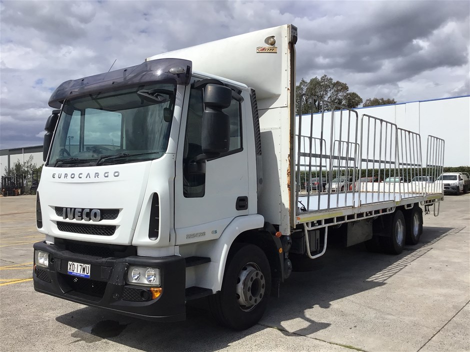 2011 Iveco  Eurocargo 225E28 6 x 2 Tray Body Truck