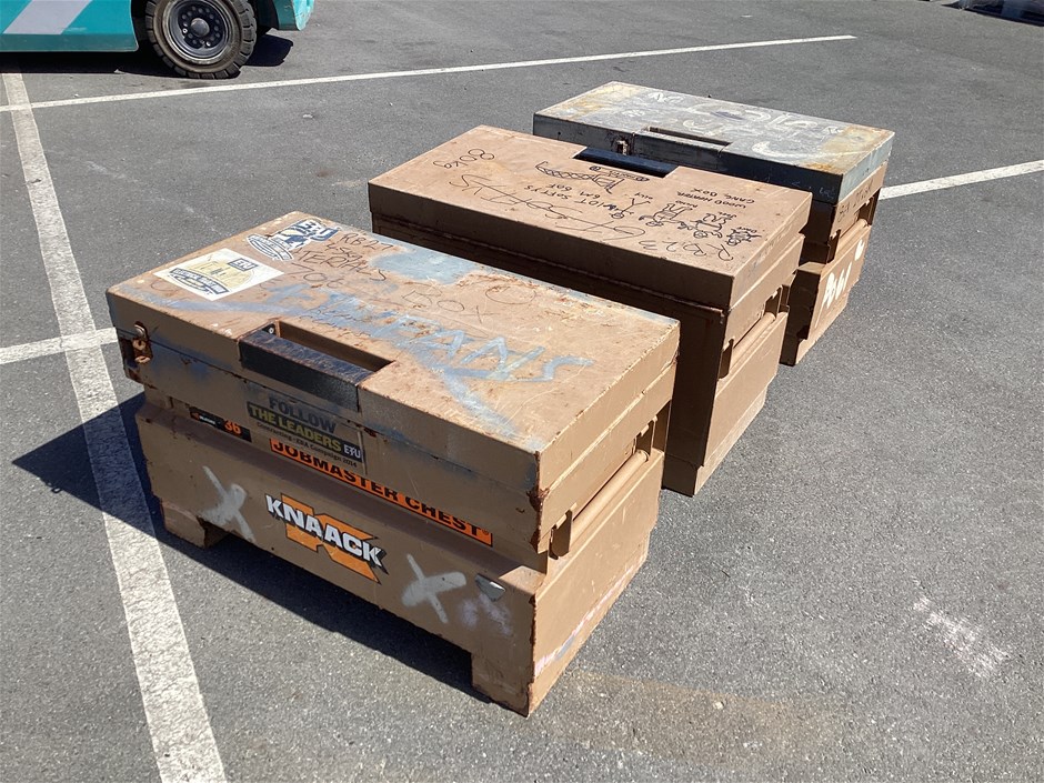 Site Boxes, Slings, Lifting Chains, Hooks and Chain Blocks