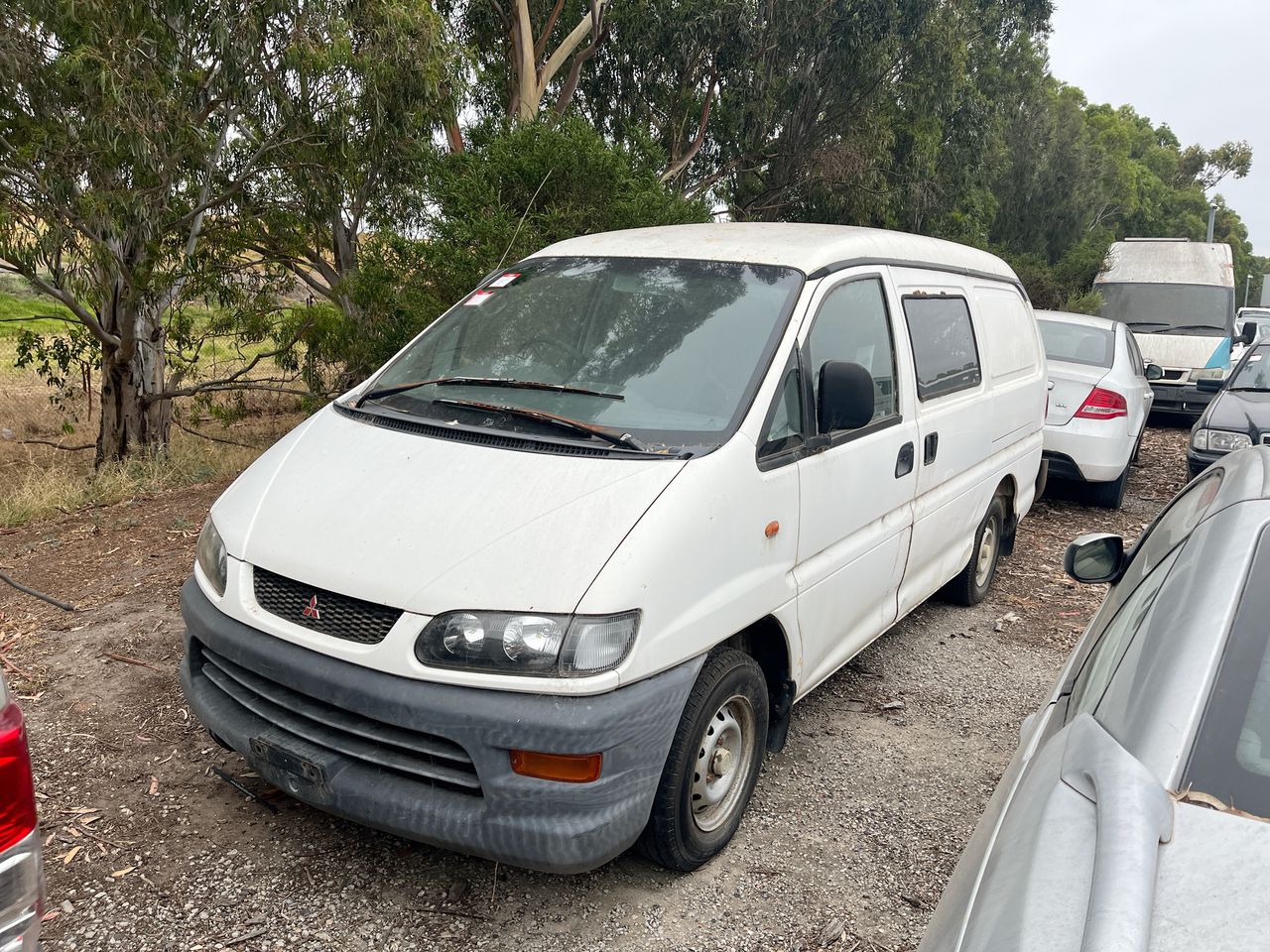 1999 Mitsubishi Express WA Automatic Van