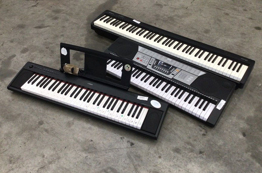 Keyboard Piano x3