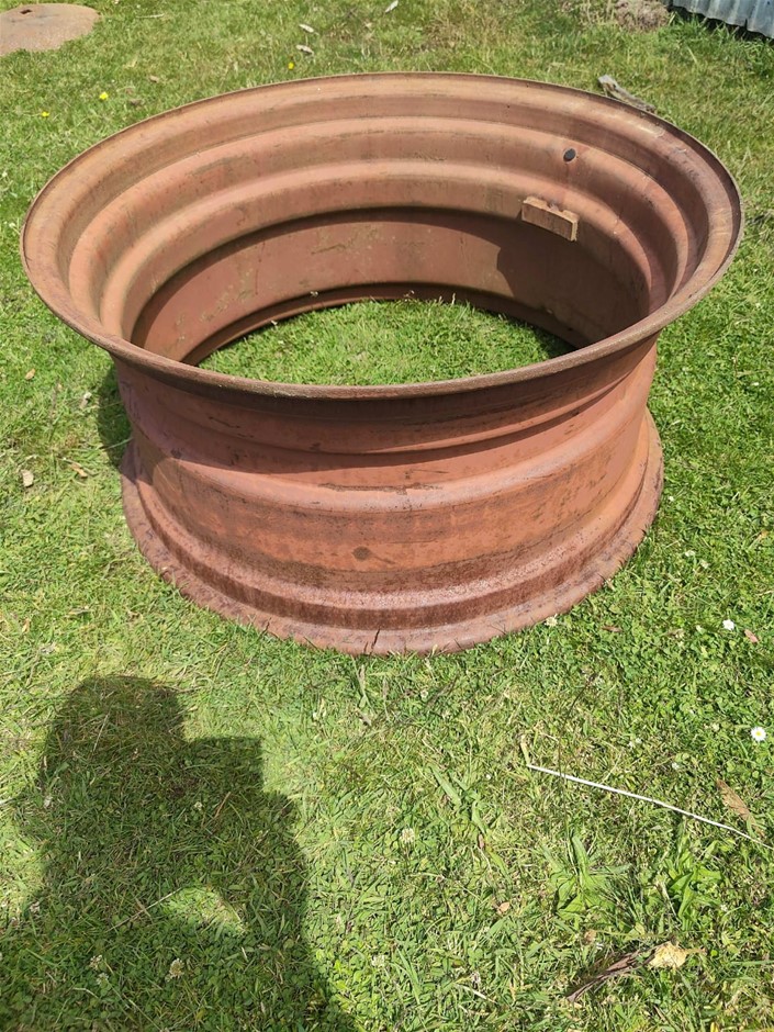 Tractor Rim 920mm Diameter
