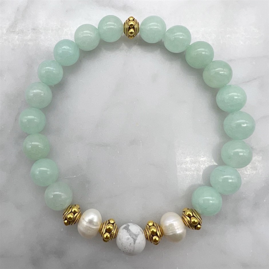 Aqua Malaysia Jade 'Quartz', Howlite, & Antique Gold Bracelet