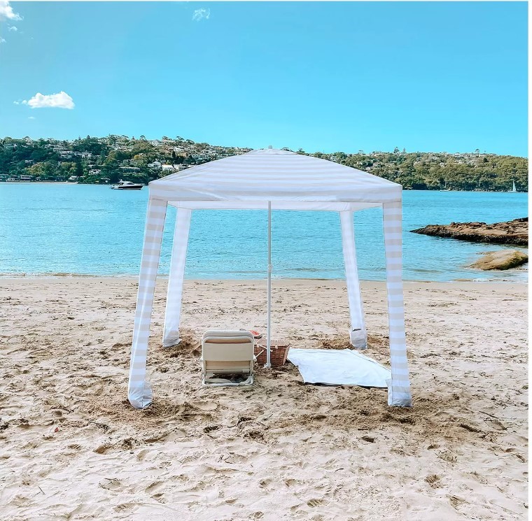 SAHARA Family Beach Cabana Coconut Grove (CGBCALSH), Sand. NB: Dusty, condi