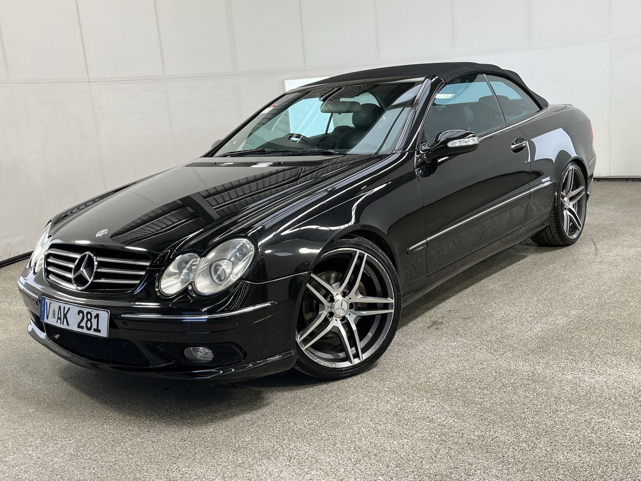 2003 Mercedes Benz CLK 320 320 Avantgarde A209 Automatic Convertible