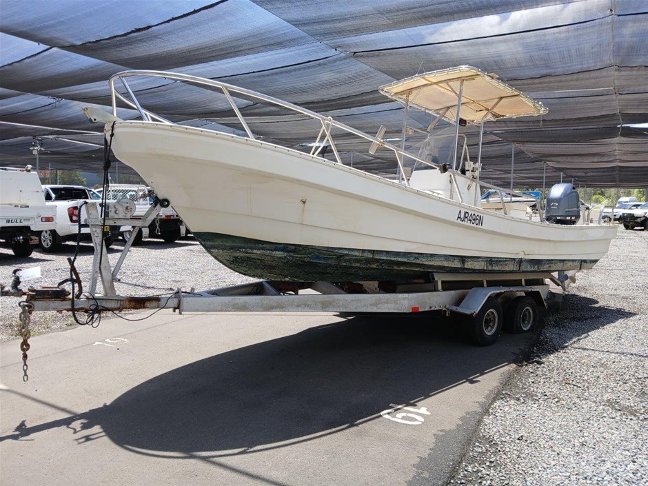  2003 Southwind 670 Centre Console Boat 