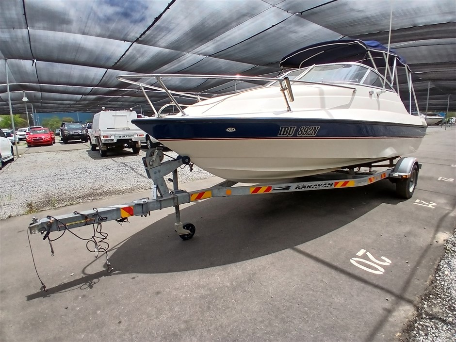 Bayliner 192 Cuddy Cabin