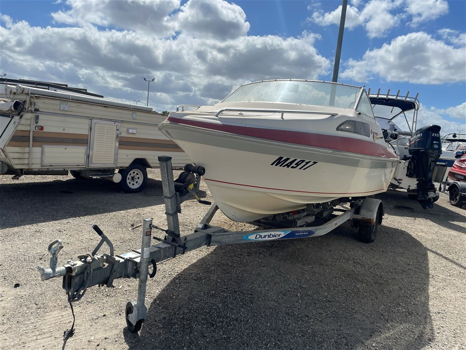 1998 Freedom 175 Escape Half Cabin