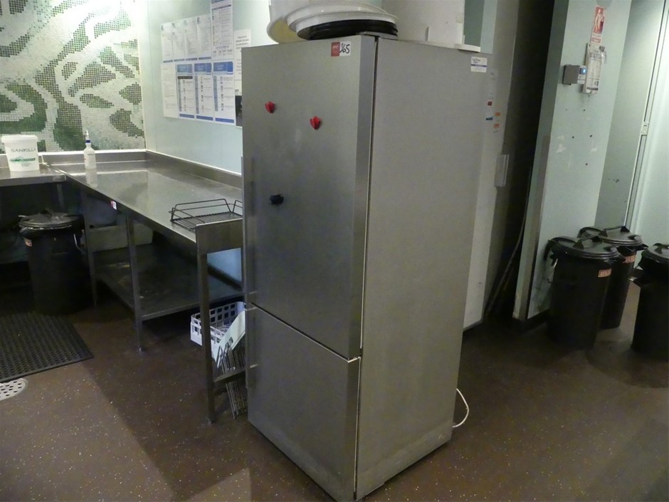 Fisher and Paykel Active Smart Refrigerator/Freezer (2 Door)