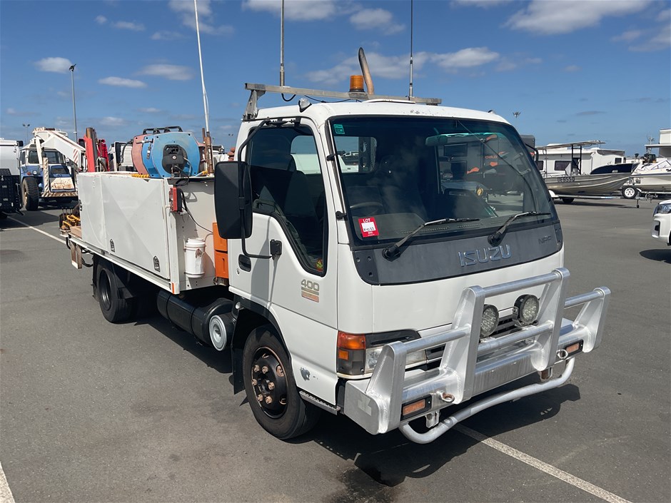 2004 Isuzu NPR 400 4 x 2 Service Truck (including Palfinger Crane)