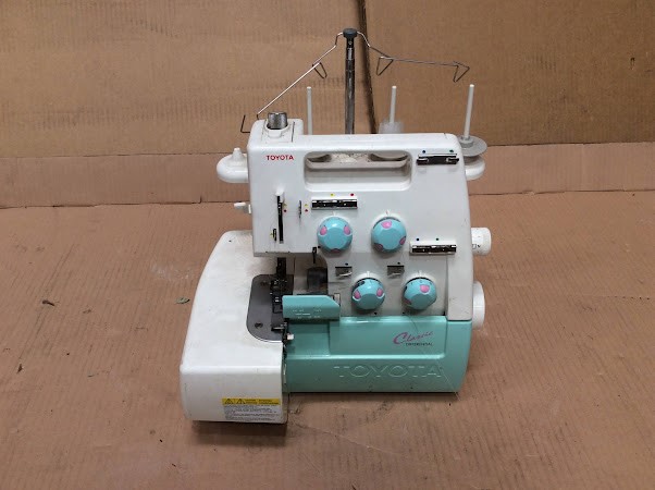 Toyota SL2255 SL1T Sewing Machine