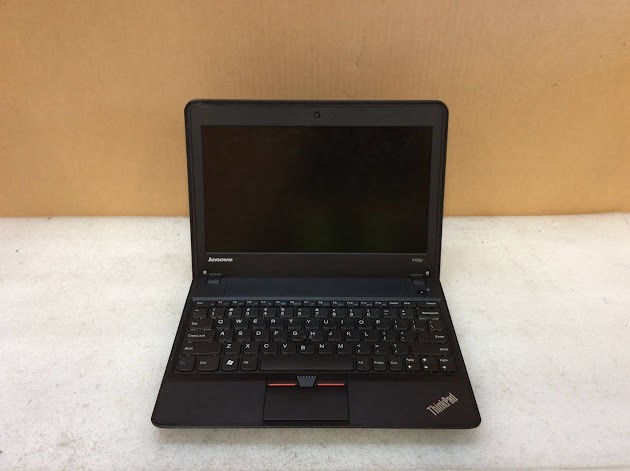 Lenovo ThinkPad X131e Laptop Celeron 857 2GBRAM/320GB Black