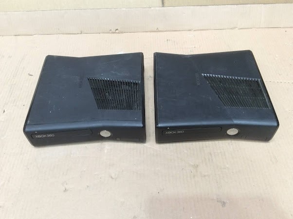 Microsoft Xbox 360 S 1439 Console (Lot of 2)