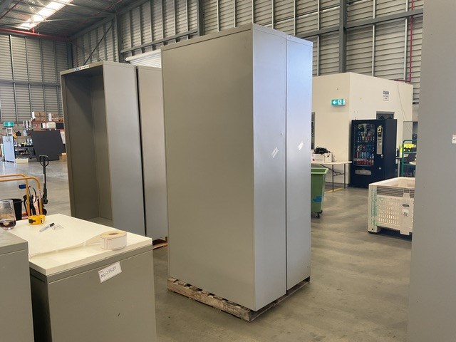 2 x Metal Shelving Units