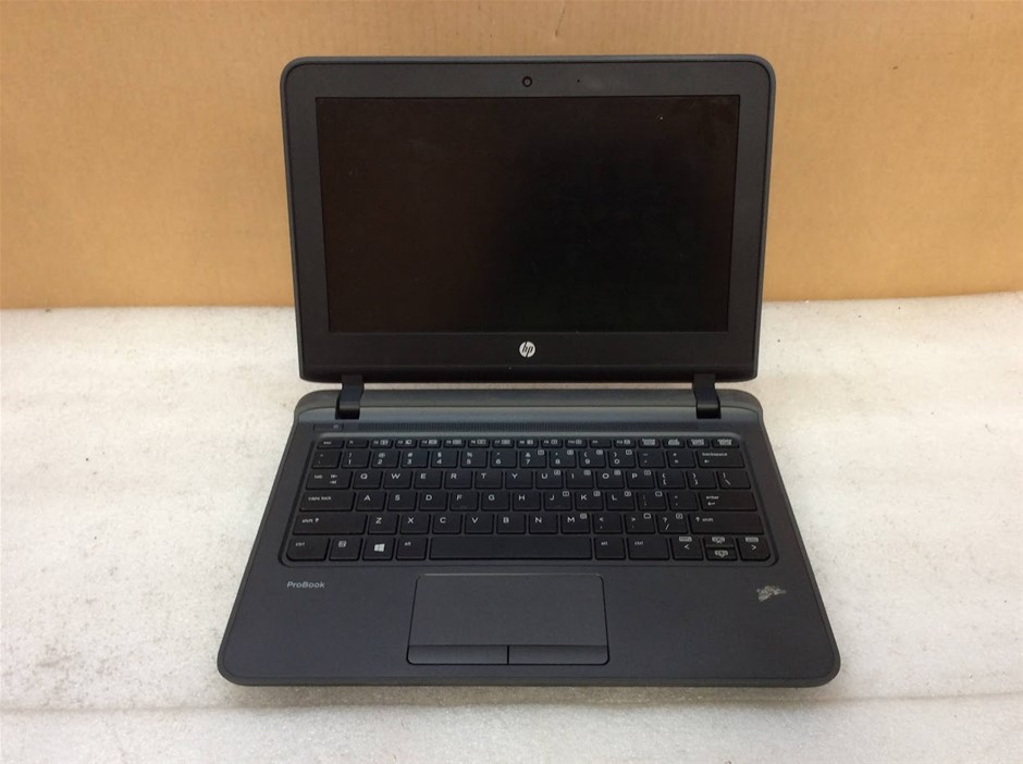 HP PROBOOK 11 G1 Laptop I3-5005U 4GBRAM 128GB Black