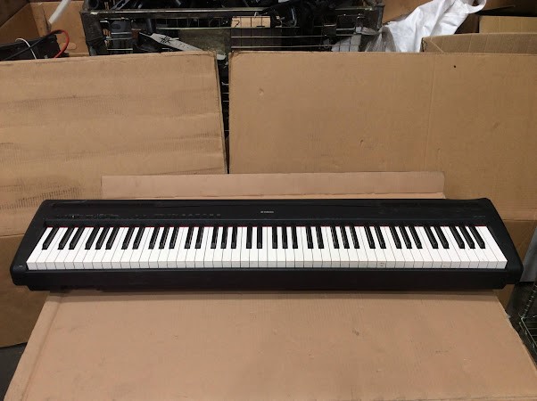 Yamaha P-95 Digital Piano