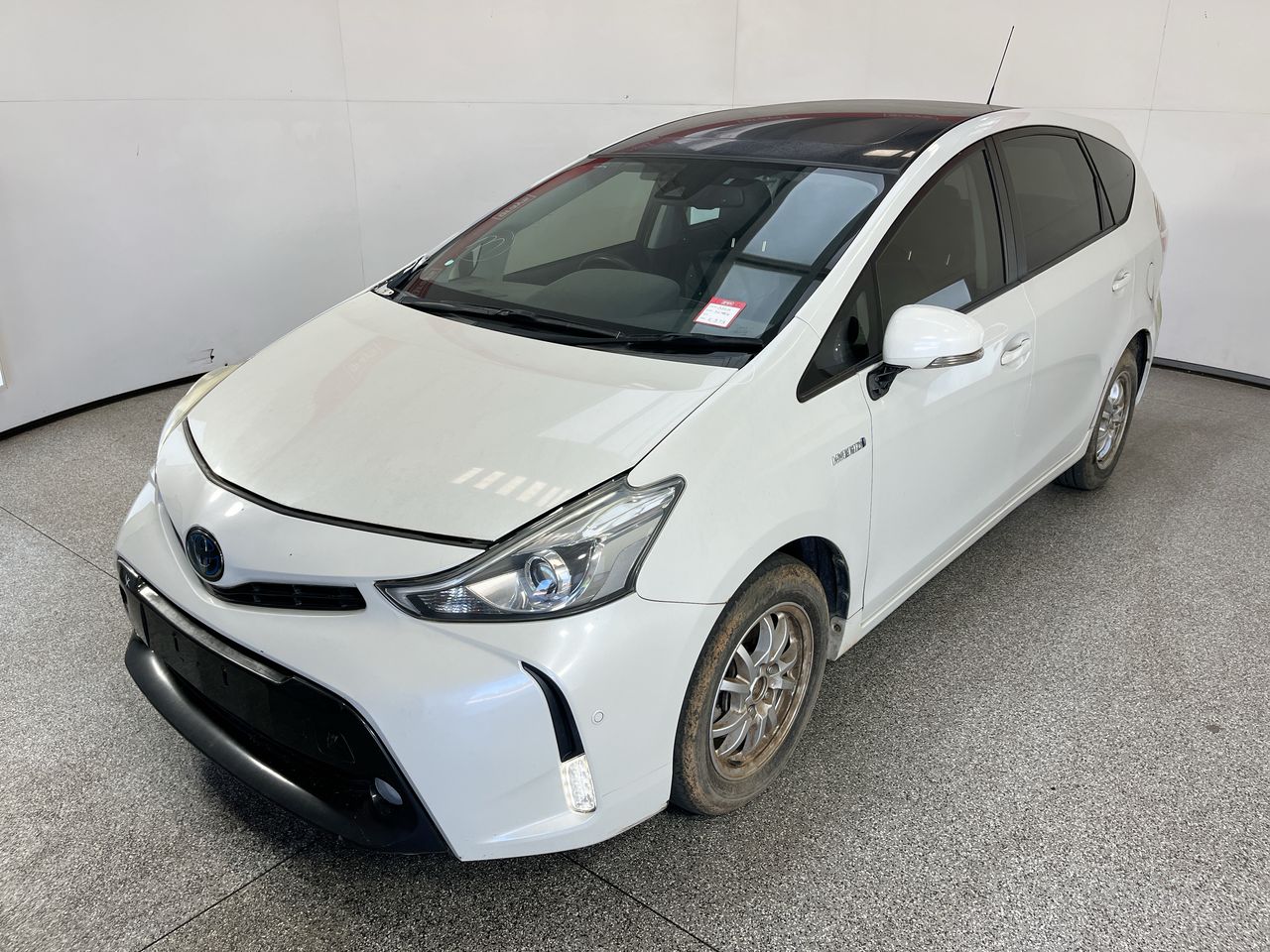 2018 Toyota Prius-V I-TECH ZVW40R CVT 7 Seats Wagon (WOVR - Repairable)