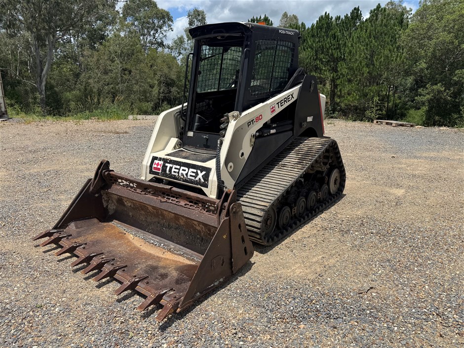 <p>Terex PT-80 Skid Steer Loader (Track)</p>