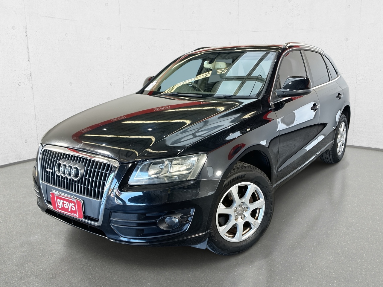 2010 Audi Q5 2.0 TFSI Quattro 8R Automatic Wagon