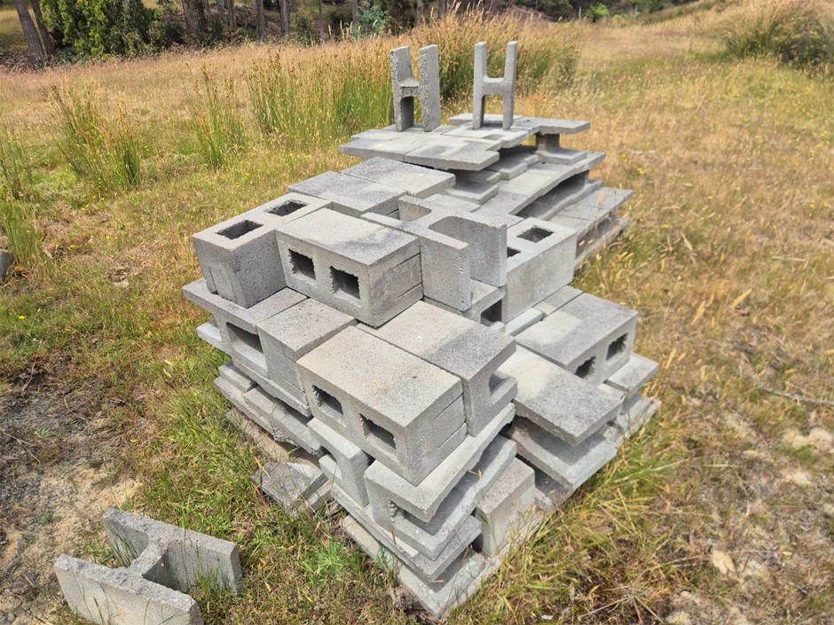 Concrete Besser Blocks