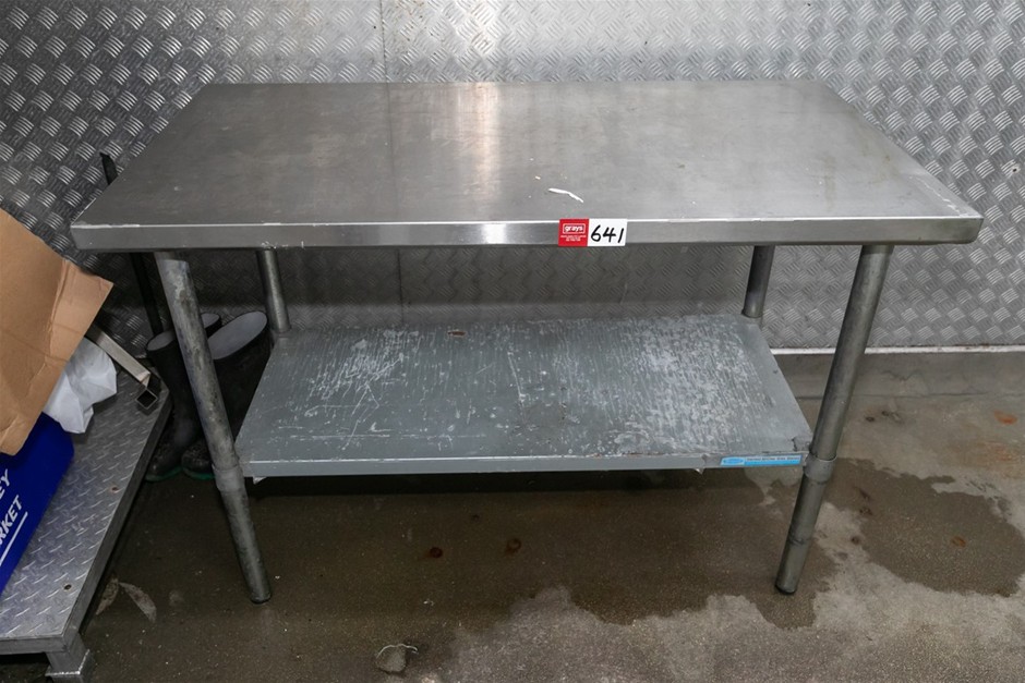 Preparation Benches Free Standing (QTY x2)