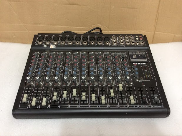 Soundking AS1802BD 18-channel stereo mixing console
