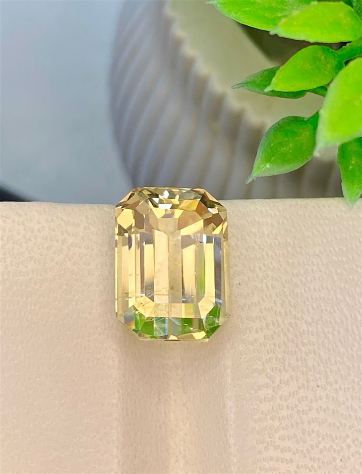 6.75 CT Splendid Natural Kunzite