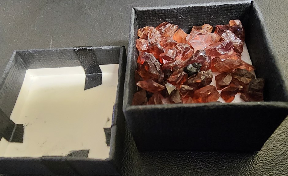 Red Natural Raw Earth Mined Garnets from Pacific Islands 50 Carat