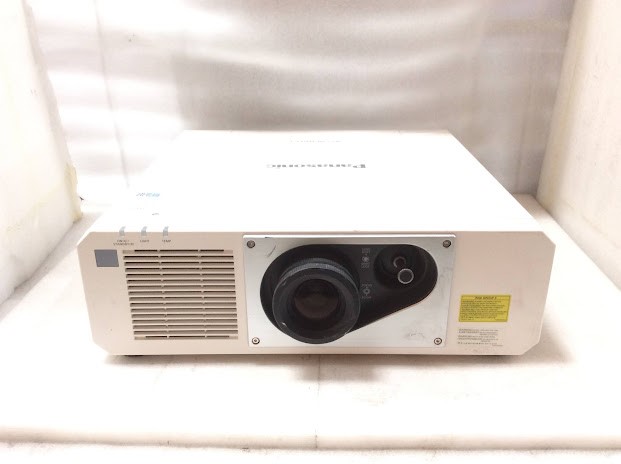 Panasonic PT-RZ570WA DLP Projector