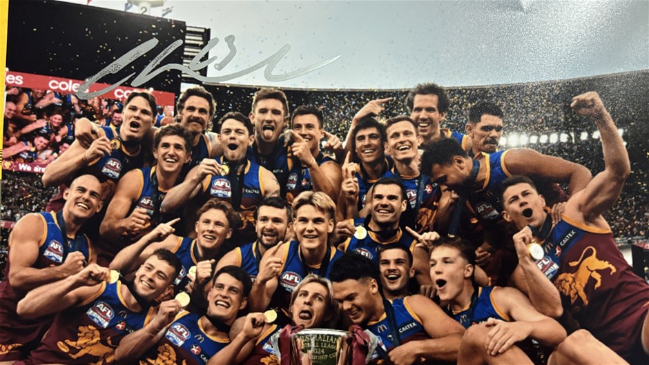 CHARLIE CAMERON SIGNED 25 LIONS VICTORY PHOTO