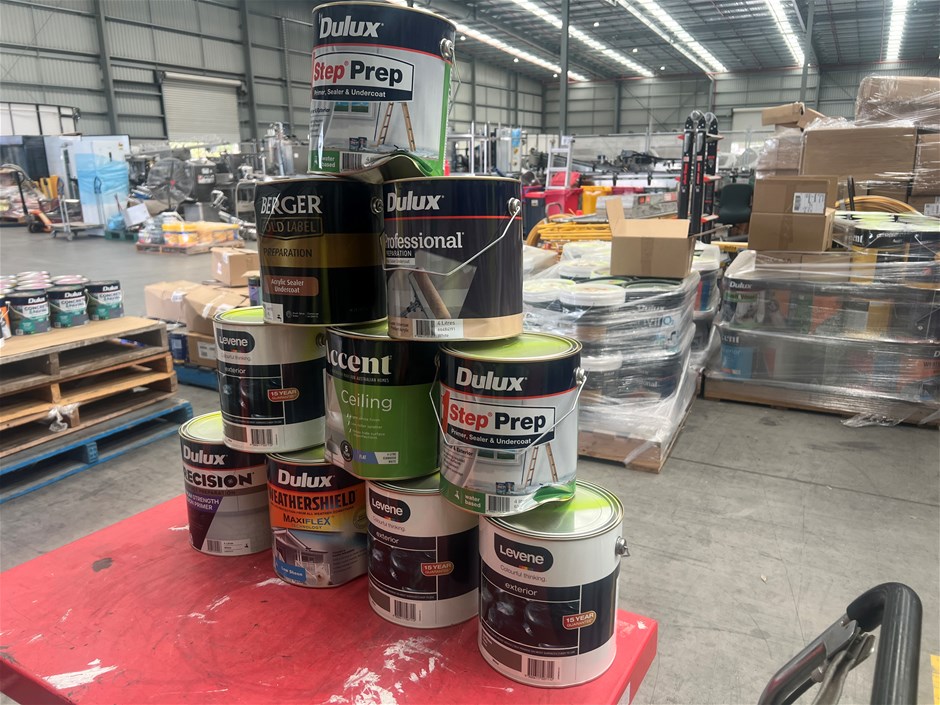 <p>Assorted 4Lt Tins of Paint</p>