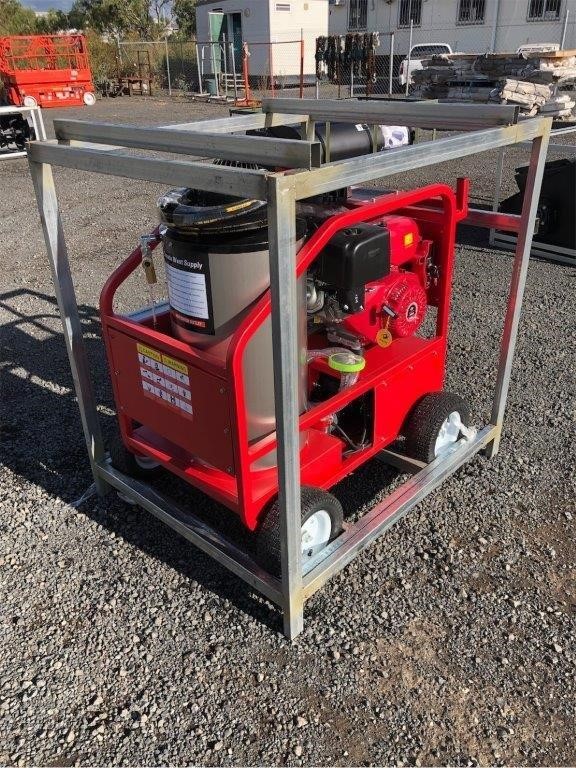 Heated Pressure Washer / Water Blaster (Unused)