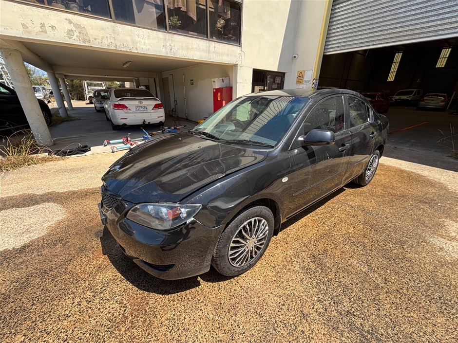 2004 Mazda 3 Neo BK Manual Sedan (WOVR-REPARABLE)