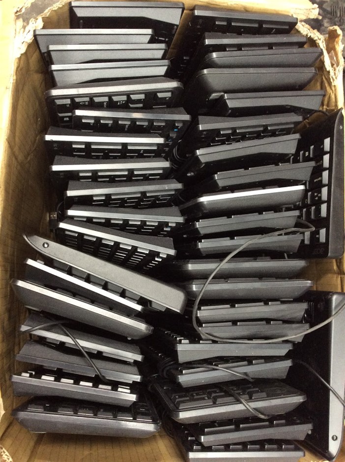 DELL/Acer Mix Model Keyboard (Lot of 40)
