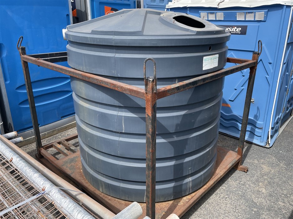 Water Tank - 2,800ltr - Bunbury