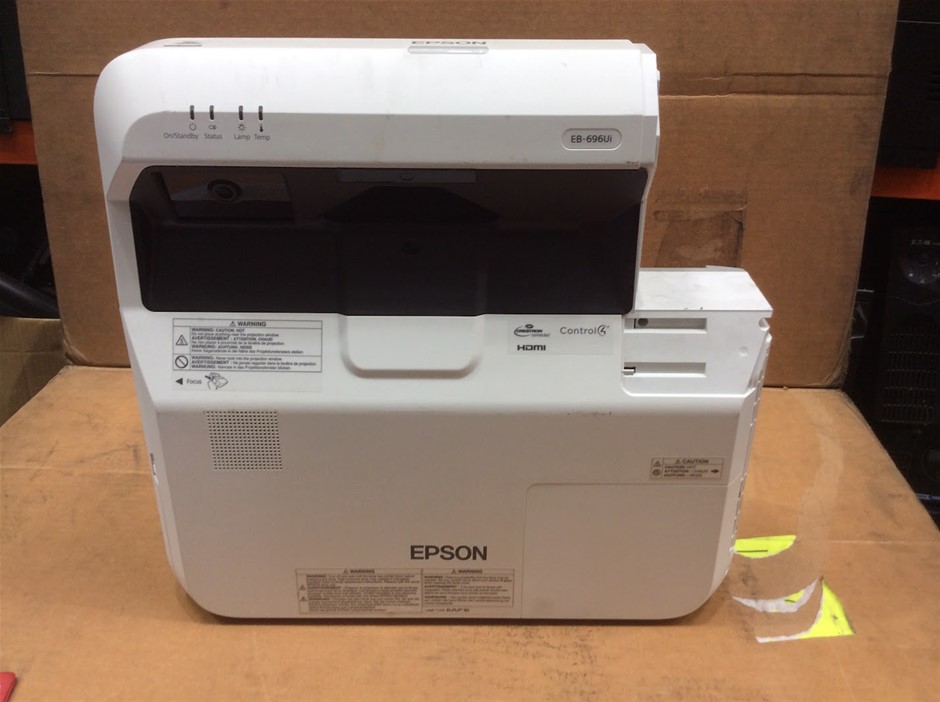 Epson EB-696Ui LCD Projector